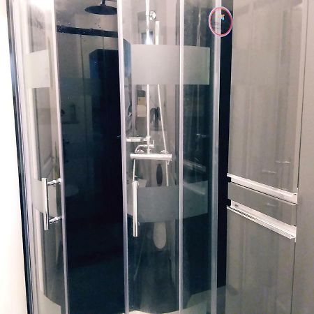 Lassay-les-Chateaux L'Orchideeヴィラ エクステリア 写真